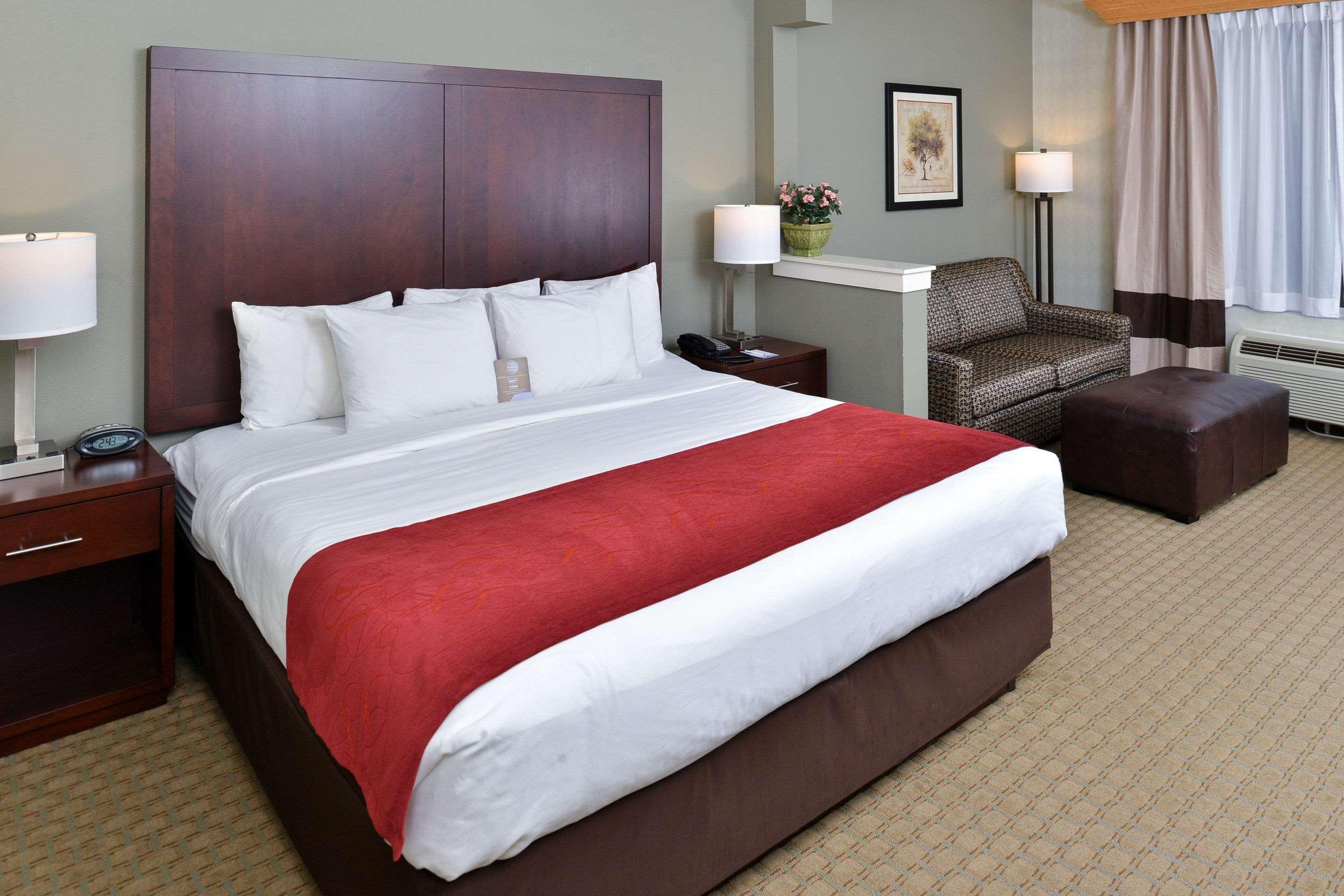 Comfort Suites Airport Tukwila Seattle Bagian luar foto