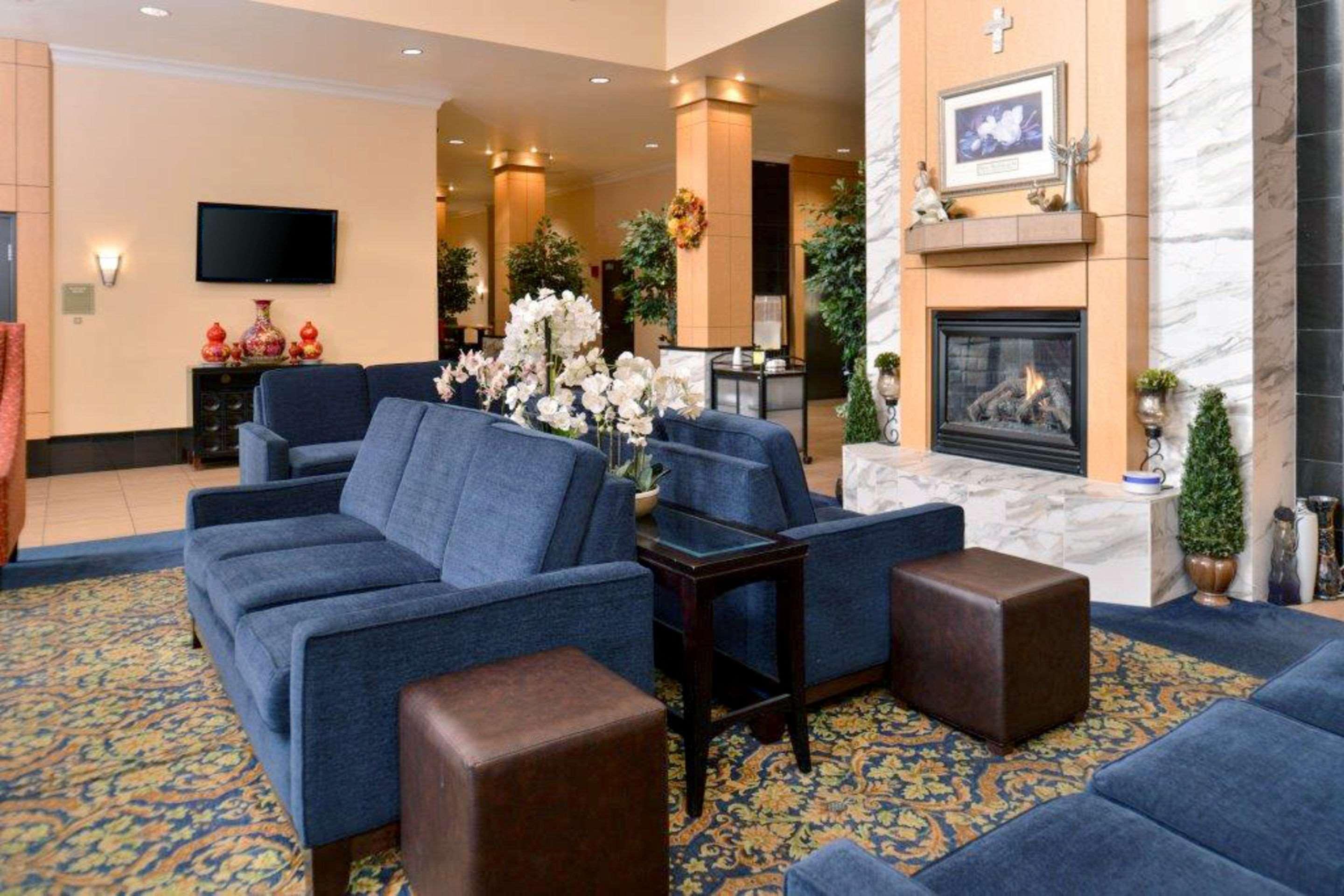 Comfort Suites Airport Tukwila Seattle Bagian luar foto