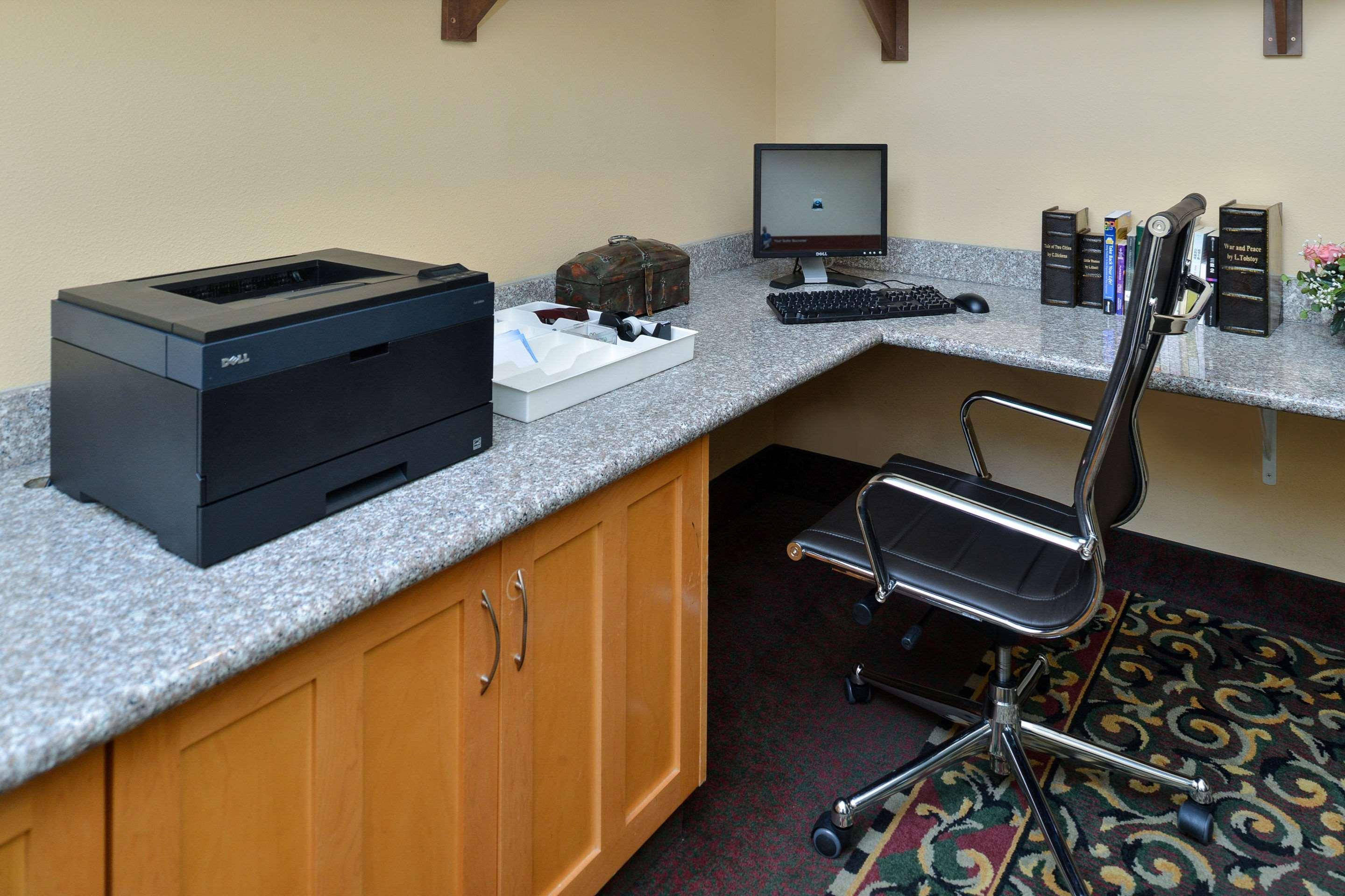Comfort Suites Airport Tukwila Seattle Bagian luar foto